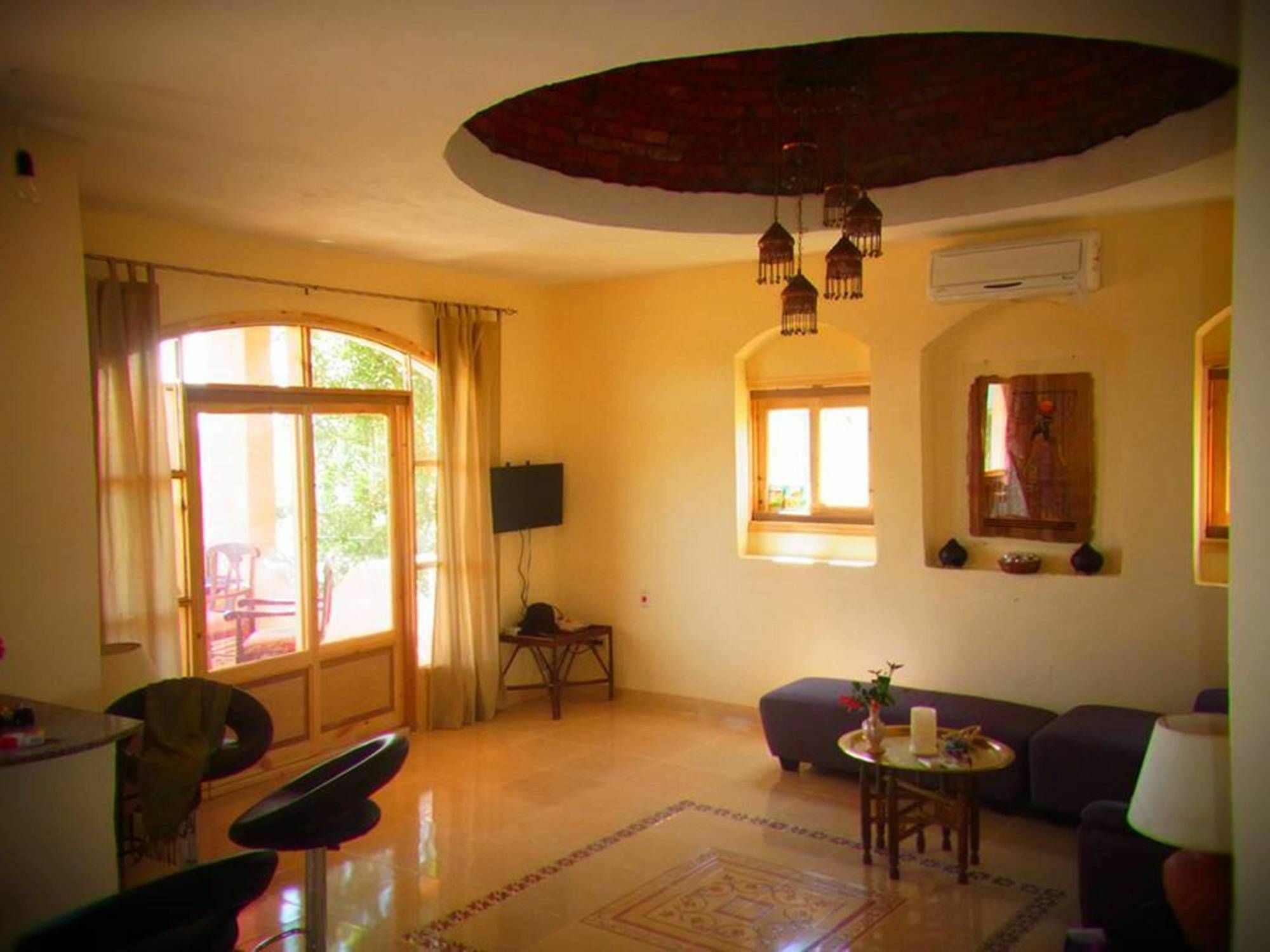 Nile Compound Hotel Luxor Bagian luar foto